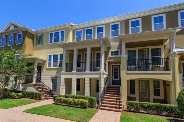 MLS: O6196318 Condo For Sale