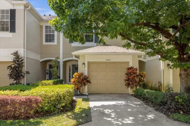 MLS: O6196797 Condo For Sale