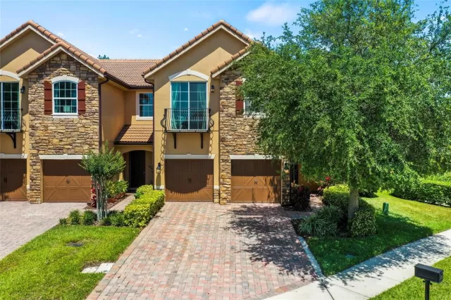 MLS: O6197637 Condo For Sale