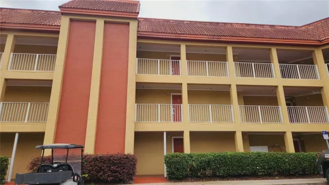 MLS: O6199068 Condo For Sale