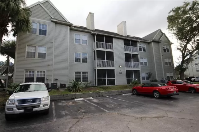 MLS: O6199391 Condo For Sale