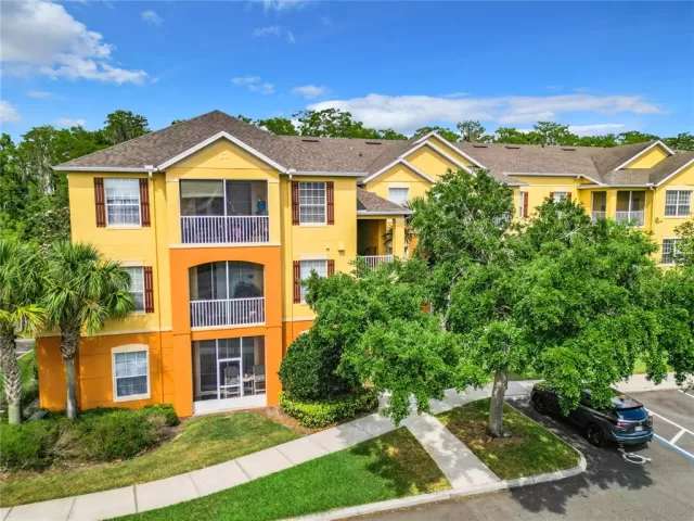 MLS: O6201970 Condo For Sale