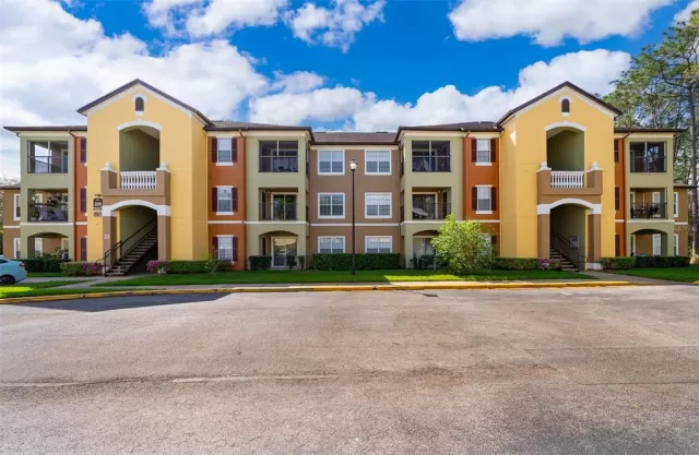 MLS: O6202345 Condo For Sale