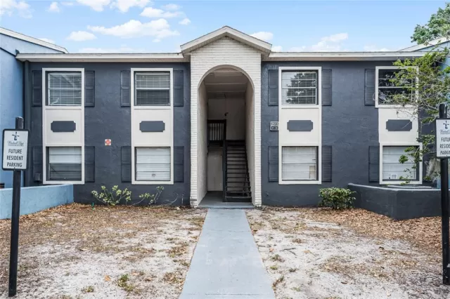 MLS: O6202817 Condo For Sale