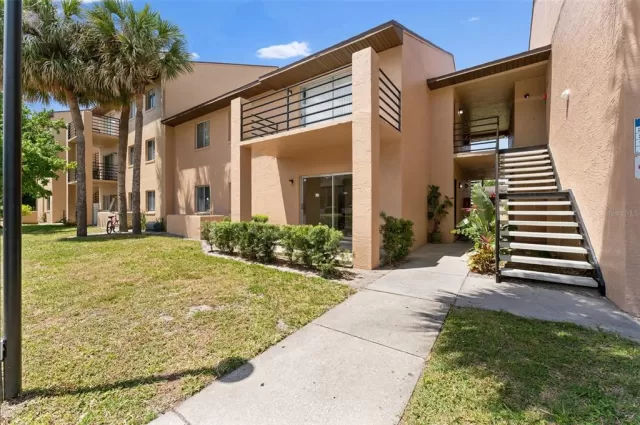 MLS: O6202819 Condo For Sale