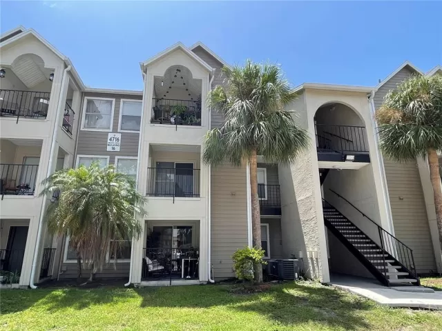 MLS: O6203096 Condo For Sale