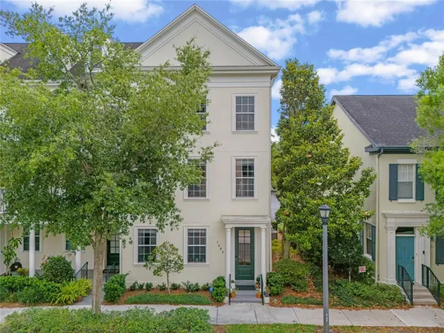 MLS: O6204742 Condo For Sale