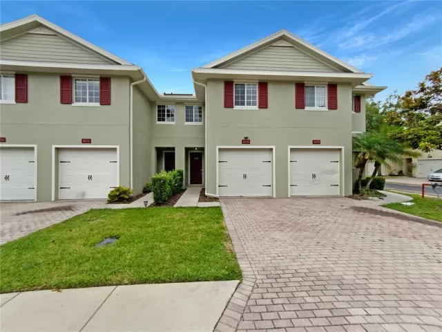 MLS: O6204957 Condo For Sale