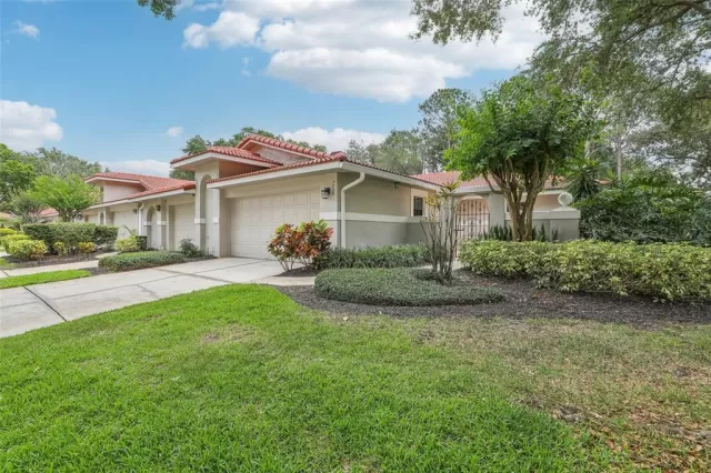 MLS: O6205386 Condo For Sale