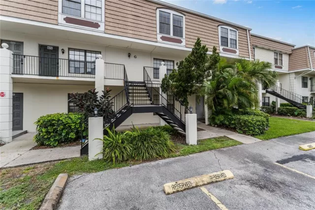 MLS: O6205889 Condo For Sale