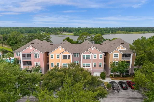 MLS: O6205894 Condo For Sale