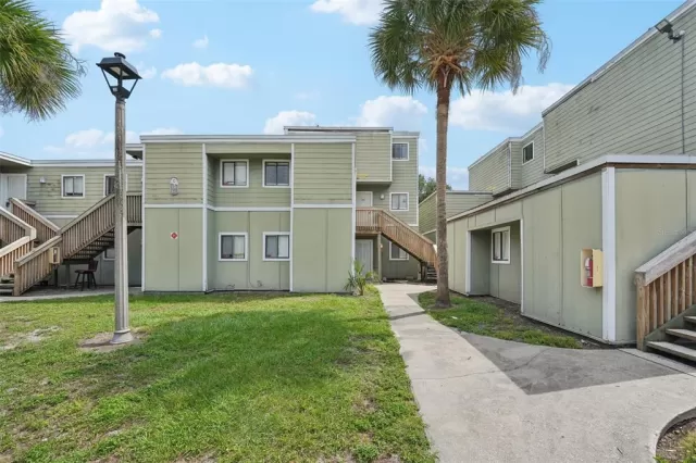 MLS: O6207266 Condo For Sale