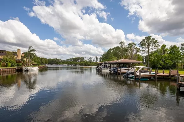 MLS: O6208478 Condo For Sale