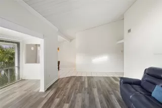 Photo #4: O6208505 Listing