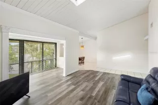 Photo #5: O6208505 Listing