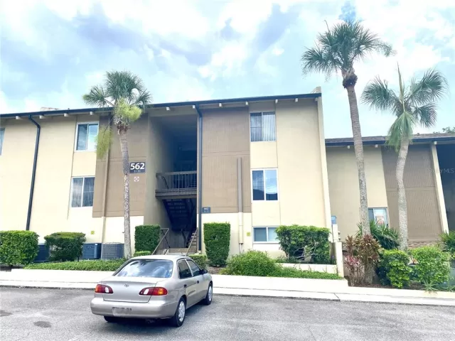 MLS: O6208986 Condo For Sale