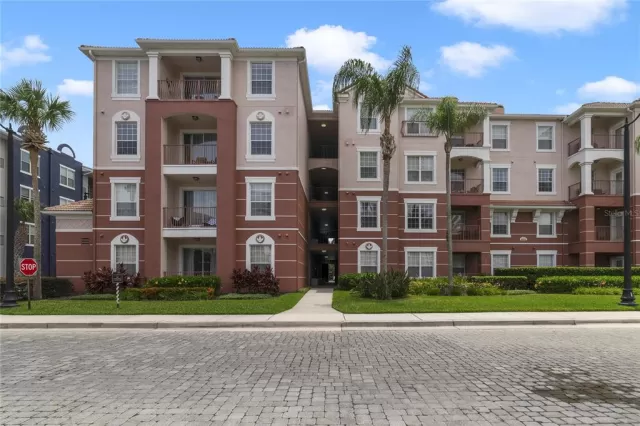 MLS: O6209382 Condo For Sale