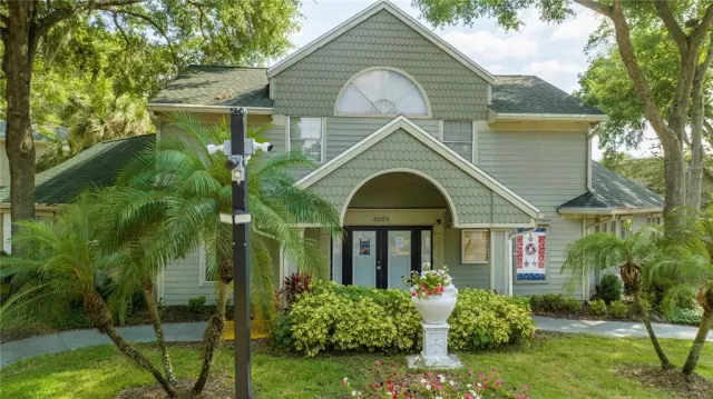 MLS: O6209781 Condo For Sale