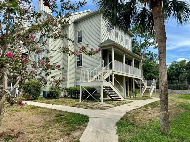 MLS: O6211864 Condo For Sale