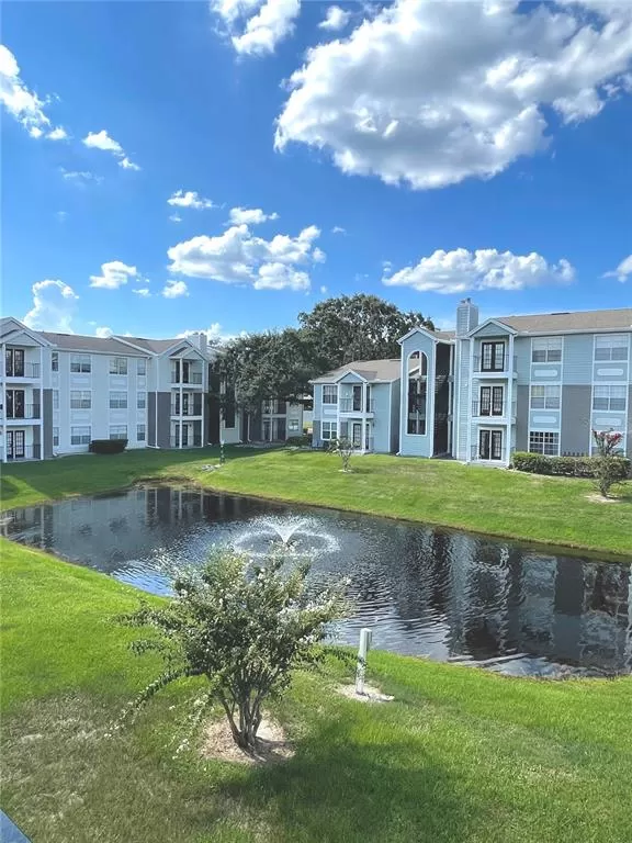 MLS: O6212298 Condo For Sale