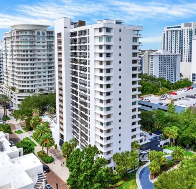 MLS: O6212556 Condo For Sale