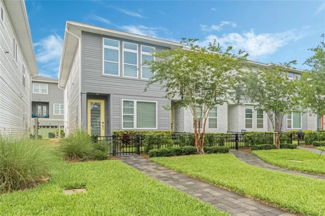 MLS: O6213509 Condo For Sale