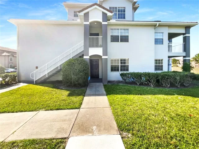 MLS: O6213516 Condo For Sale