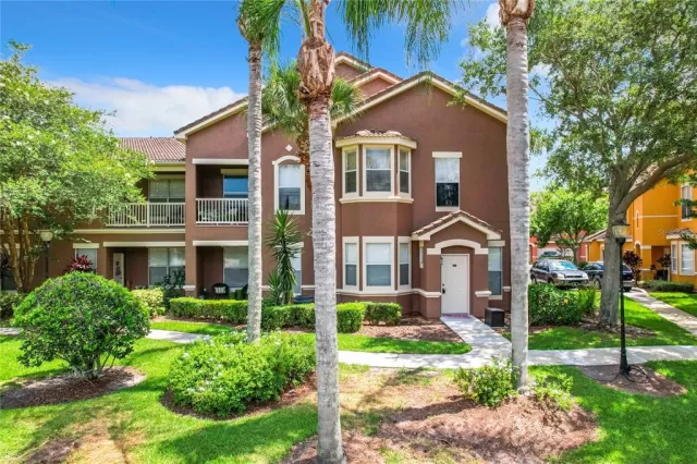 MLS: O6213590 Condo For Sale