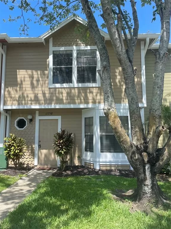 MLS: O6214177 Condo For Sale