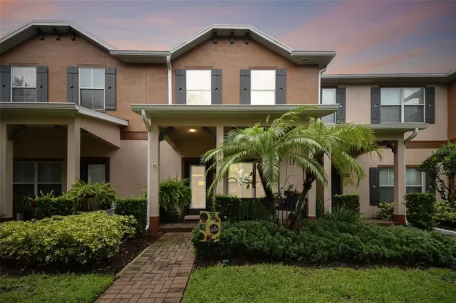 MLS: O6214185 Condo For Sale