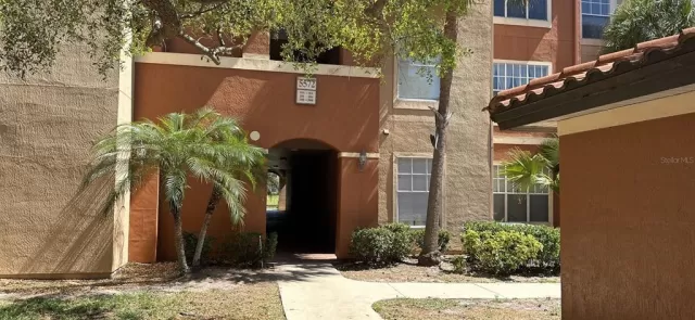 MLS: O6215379 Condo For Sale