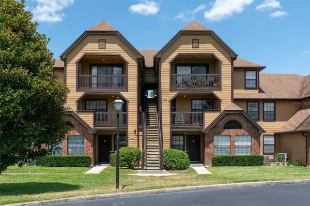 MLS: O6215754 Condo For Sale