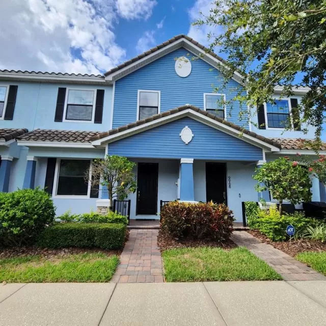 MLS: O6216417 Condo For Sale