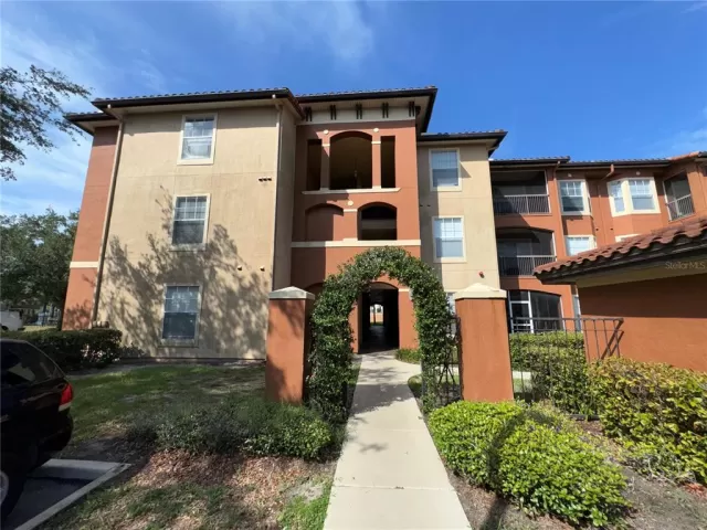MLS: O6216456 Condo For Sale