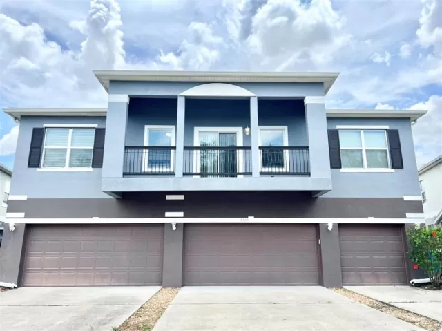 MLS: O6217083 Condo For Sale