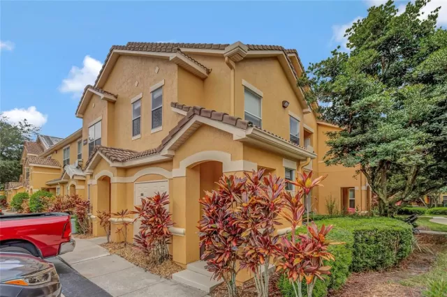 MLS: O6217900 Condo For Sale