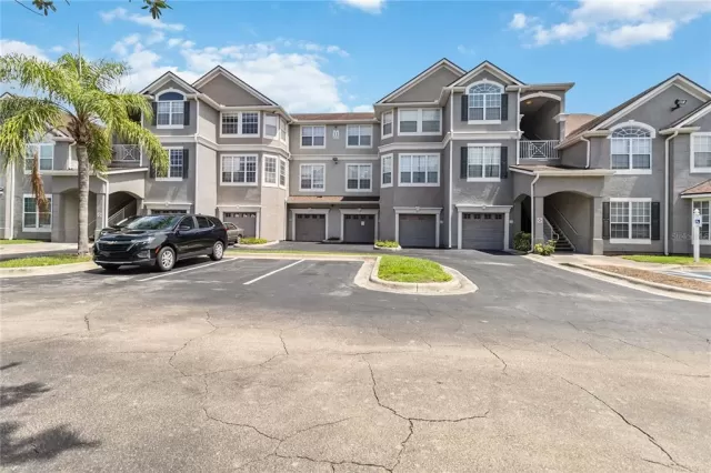 MLS: O6219389 Condo For Sale