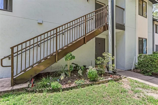 MLS: O6223446 Condo For Sale