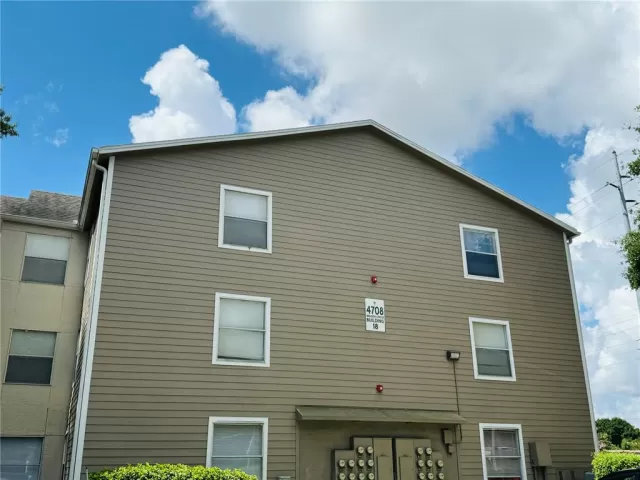 MLS: O6223757 Condo For Sale