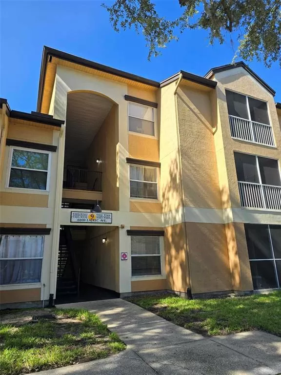 MLS: O6224213 Condo For Sale