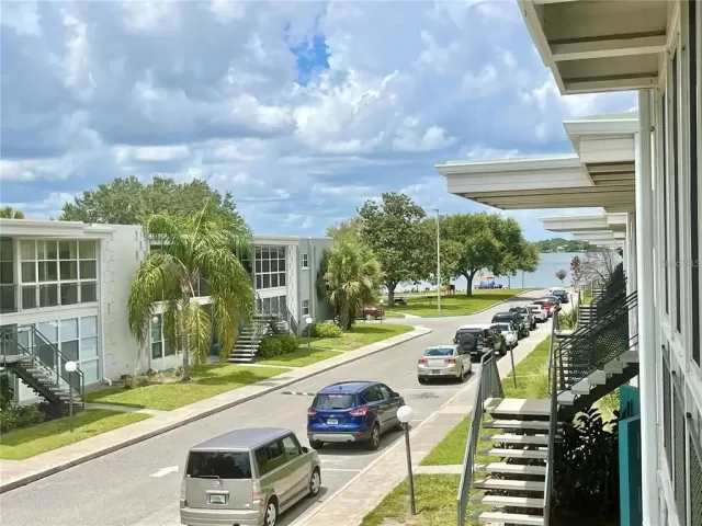 MLS: O6225352 Condo For Sale