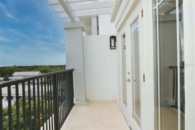 MLS: O6225382 Condo For Sale