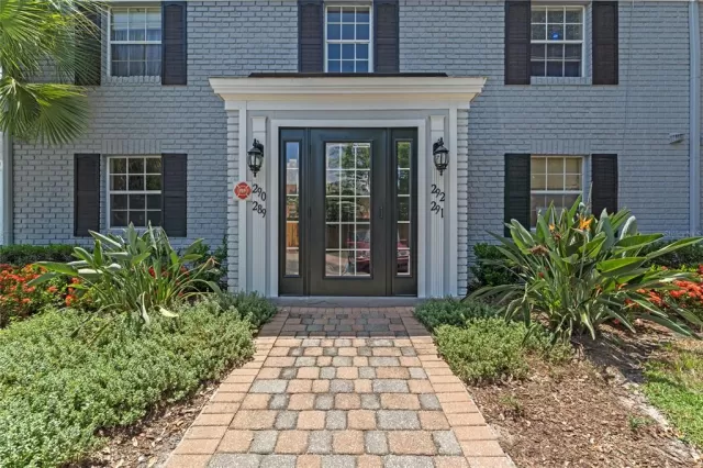 MLS: O6226059 Condo For Sale