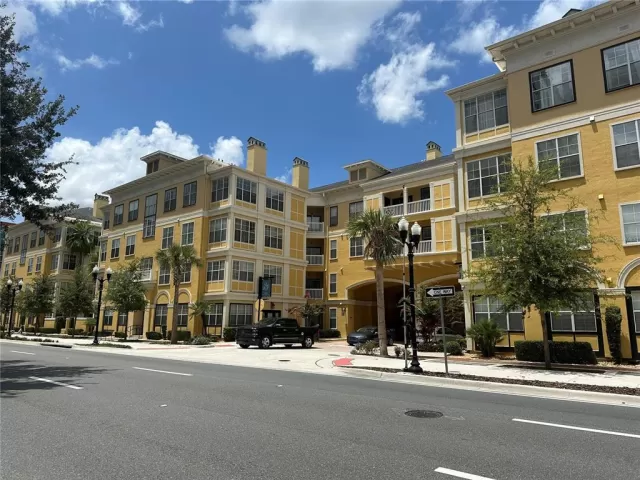 MLS: O6226160 Condo For Sale