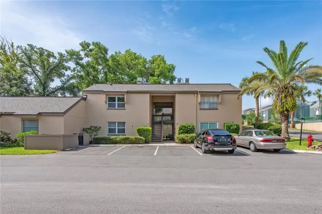 MLS: O6226604 Condo For Sale