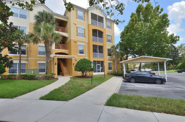 MLS: O6228595 Condo For Sale