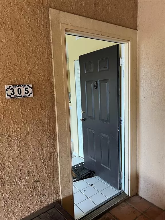 MLS: O6228652 Condo For Sale