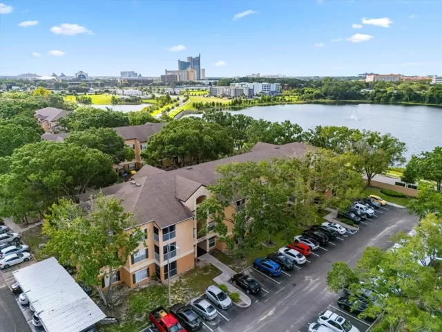 MLS: O6230204 Condo For Sale