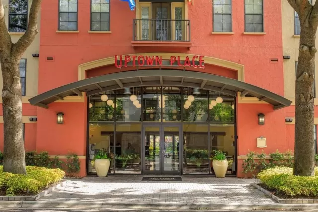 MLS: O6230668 Condo For Sale