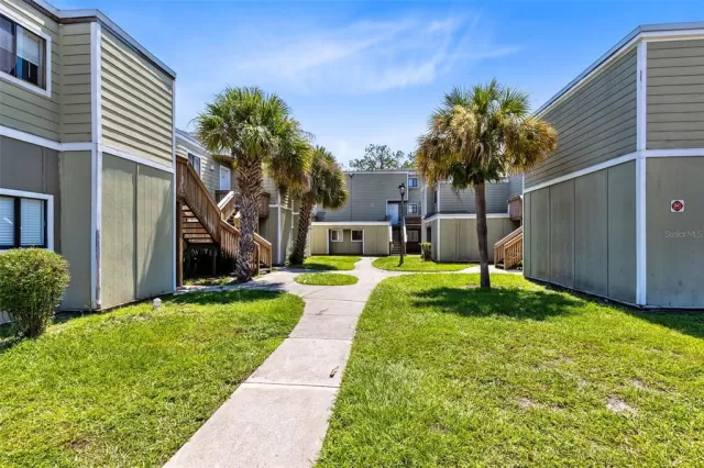 MLS: O6232811 Condo For Sale